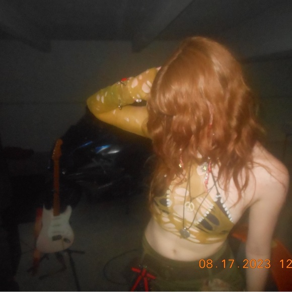 Meet your Posher, Sophie - Picture 3 of 5